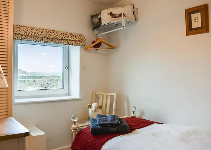 Number 6 Uk33332 Дом отдыха