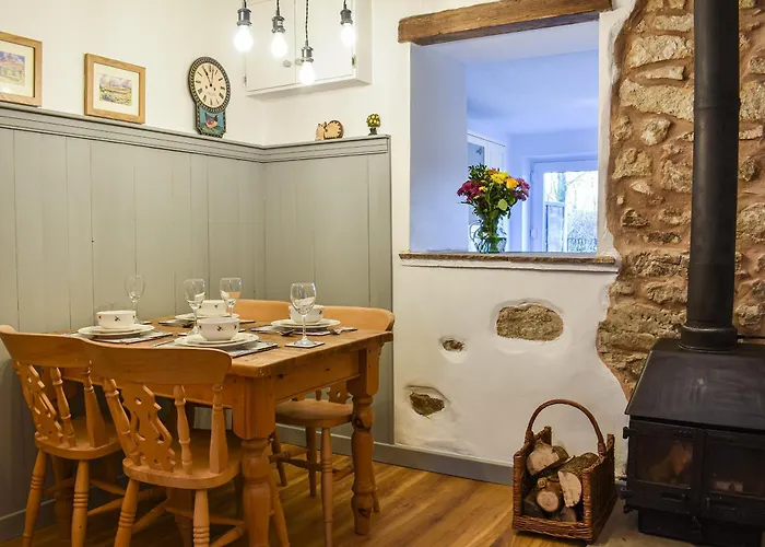 Number 6 Uk33332 * Newby (Craven)