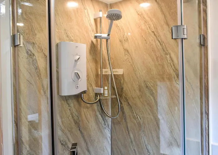 Дом отдыха Number 6 Uk33332 *